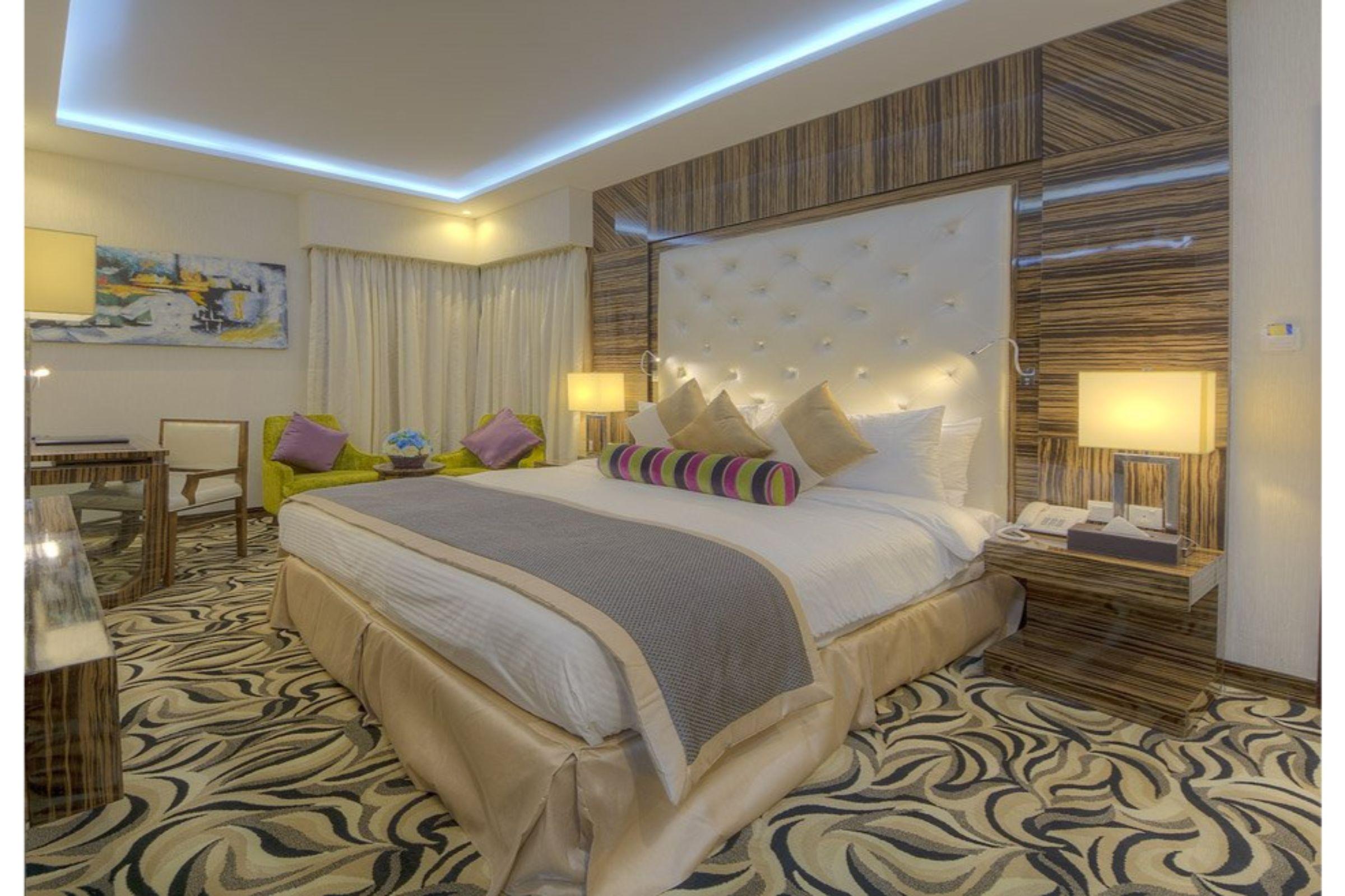 Orchid Vue Hotel Дубай Экстерьер фото