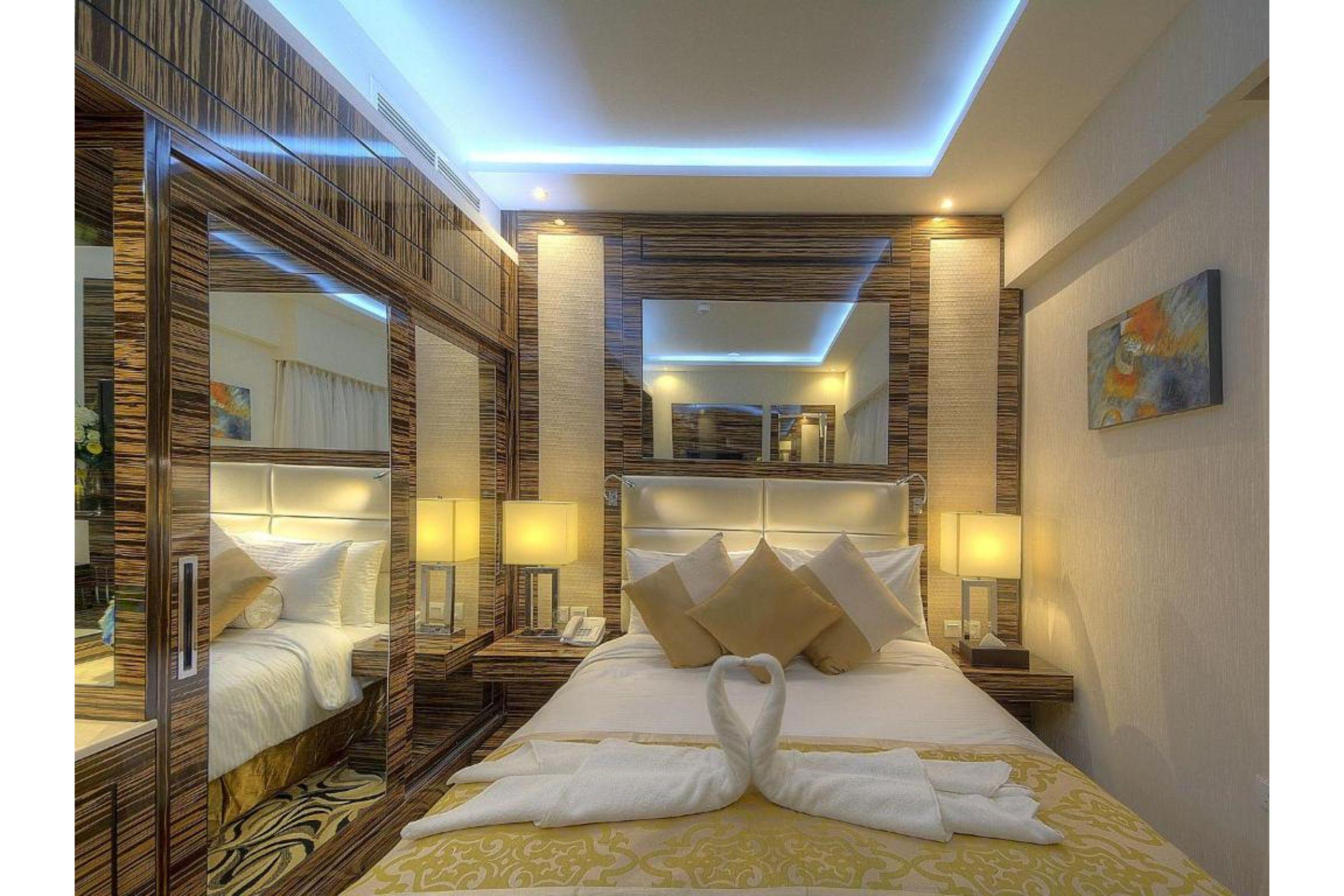 Orchid Vue Hotel Дубай Экстерьер фото