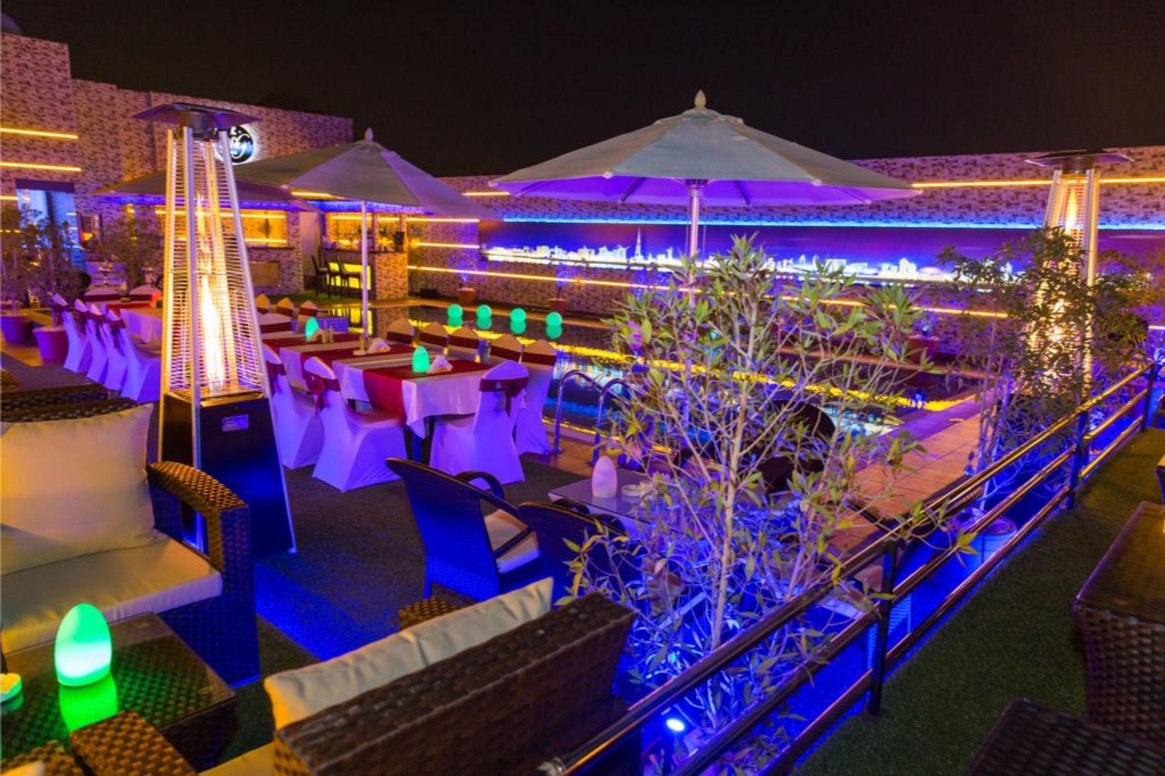 Orchid Vue Hotel Дубай Экстерьер фото