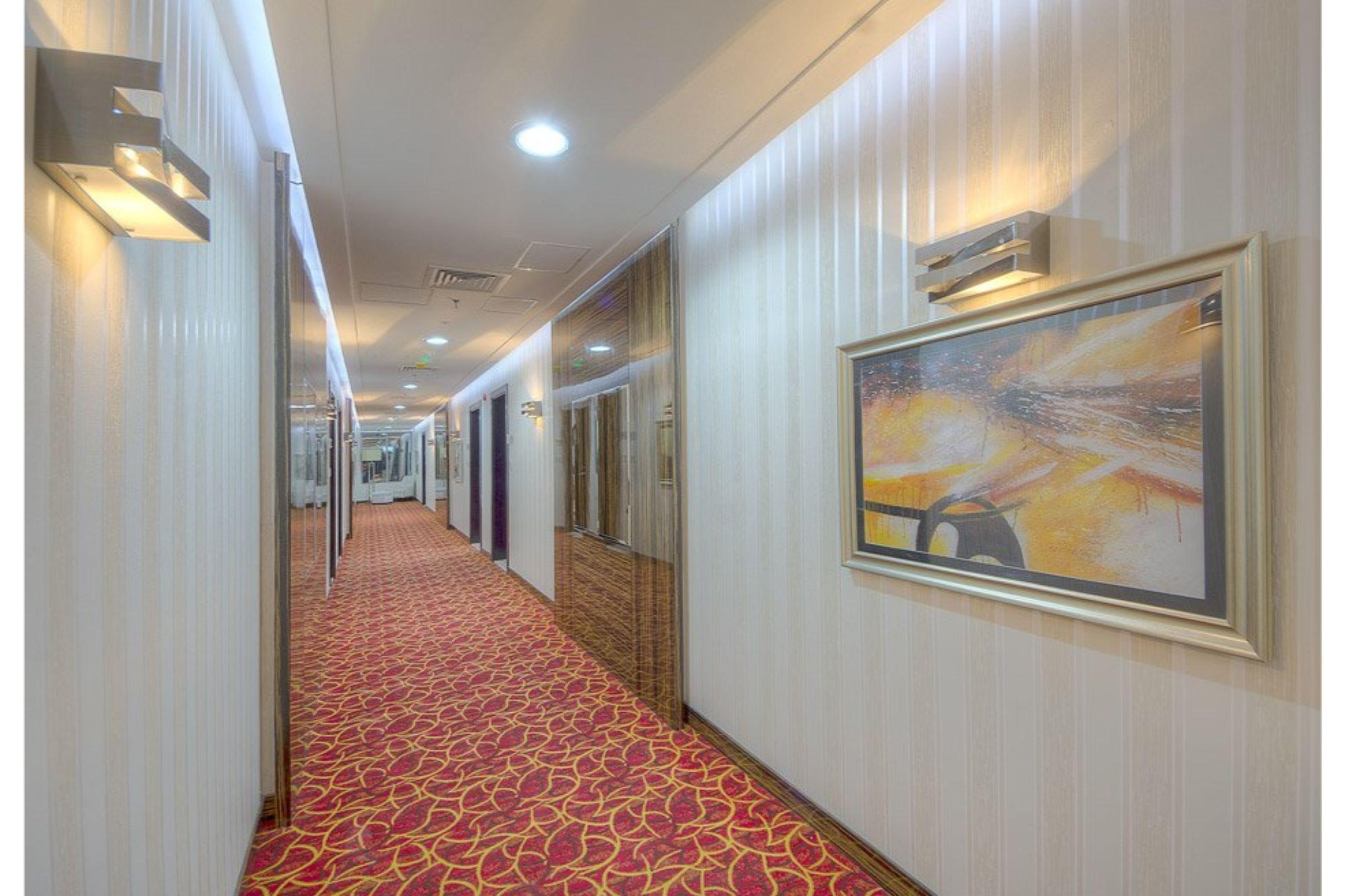 Orchid Vue Hotel Дубай Экстерьер фото